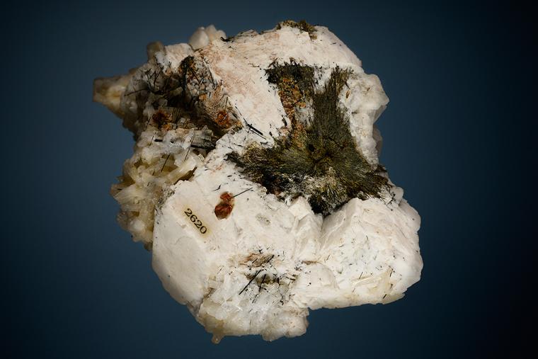 ANALCIME with NATROLITE